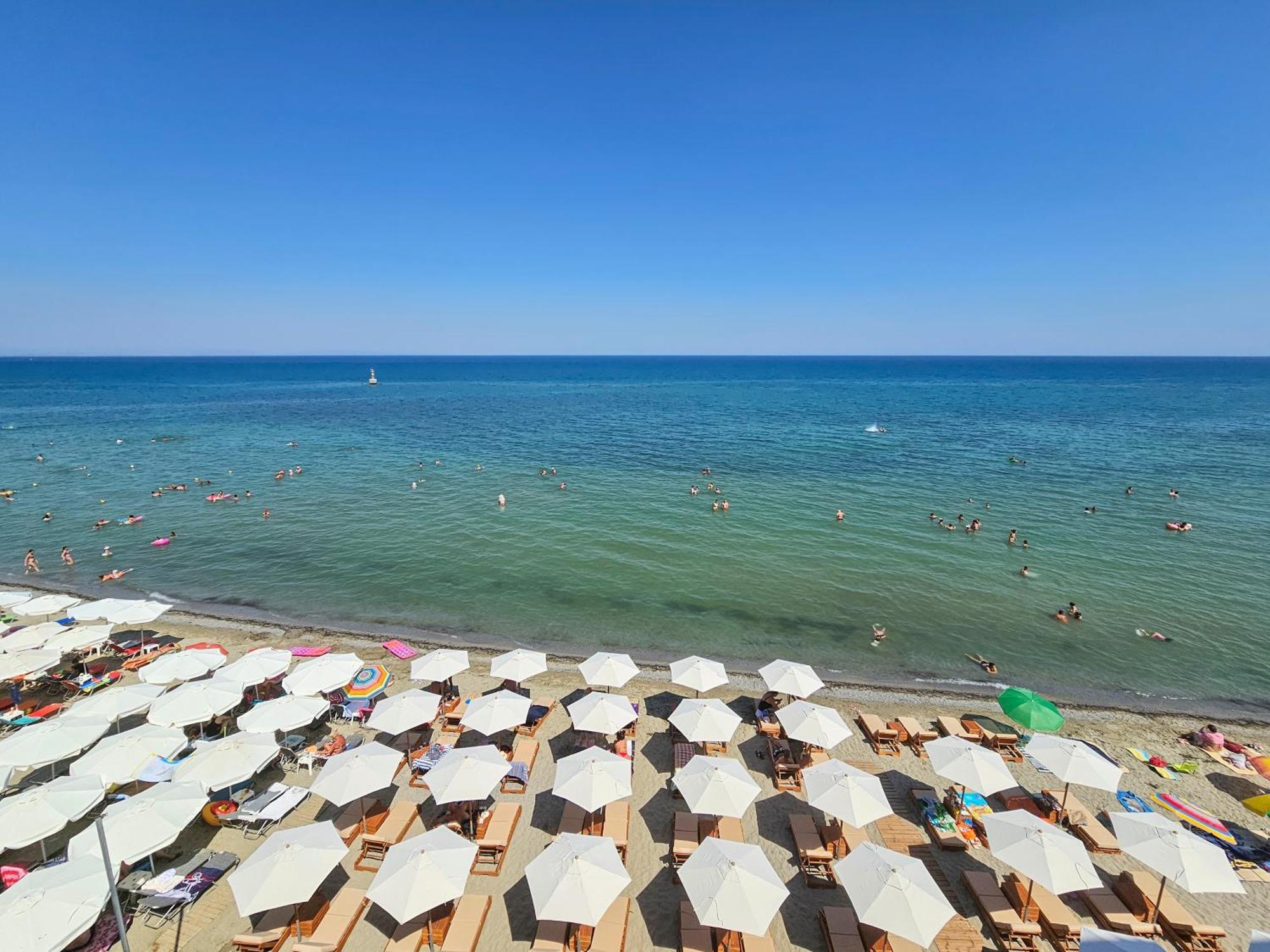 Hotel Akteon Girni Paralía Zewnętrze zdjęcie